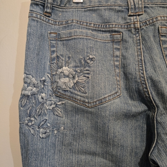 Liz Claiborne Blue Bootcut Jeans With Embroidery. Y2K Vintage Vibe. 14P - Picture 7 of 9